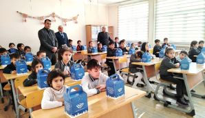 Respublikamızın şəhər və rayonlarında yaşayan uşaqlara bayram hədiyyələri verilib  -   FOTOLAR — foto 18