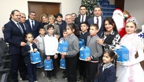 Respublikamızın şəhər və rayonlarında yaşayan uşaqlara bayram hədiyyələri verilib  -   FOTOLAR — foto 8