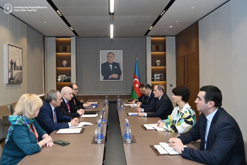 Ceyhun Bayramov MDB Baş katibini qəbul edib