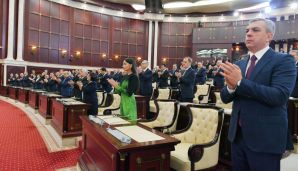 Prezident İlham Əliyev müqəddəs “Qurani-Şərif”ə əl basaraq and içib -   YENİLƏNDİ - 4 — foto 10