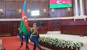 Prezident İlham Əliyev müqəddəs “Qurani-Şərif”ə əl basaraq and içib -   YENİLƏNDİ - 4 — foto 19