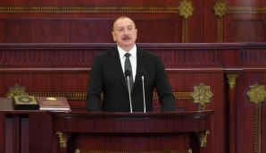 Prezident İlham Əliyev müqəddəs “Qurani-Şərif”ə əl basaraq and içib -   YENİLƏNDİ - 4 — foto 5