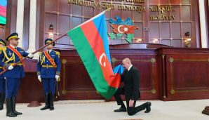 Prezident İlham Əliyev müqəddəs “Qurani-Şərif”ə əl basaraq and içib -   YENİLƏNDİ - 4 — foto 9