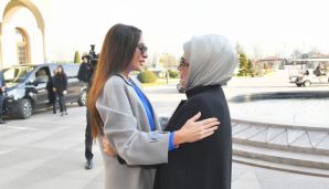 Mehriban Əliyeva Əminə Ərdoğanla görüşdü -   FOTOLAR — foto 9
