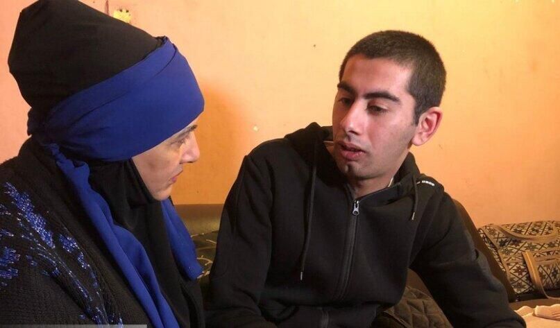 "Mənə tapşırıb ki, heç kimə müsahibə vermə" -     Əsirlikdən qayıdan Hüseynin anası