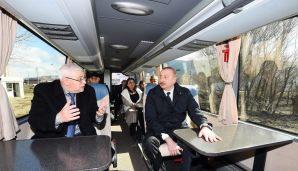 Prezident Xocalıda soyqırımı memorialının təməlini qoyub, rayon ictimaiyyətinin nümayəndələri ilə görüşüb -   FOTO - YENİLƏNDİ - 3 — foto 16