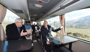 Prezident Xocalıda soyqırımı memorialının təməlini qoyub, rayon ictimaiyyətinin nümayəndələri ilə görüşüb -   FOTO - YENİLƏNDİ - 3 — foto 17