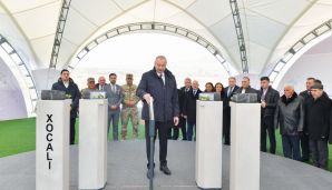 Prezident Xocalıda soyqırımı memorialının təməlini qoyub, rayon ictimaiyyətinin nümayəndələri ilə görüşüb -   FOTO - YENİLƏNDİ - 3 — foto 7