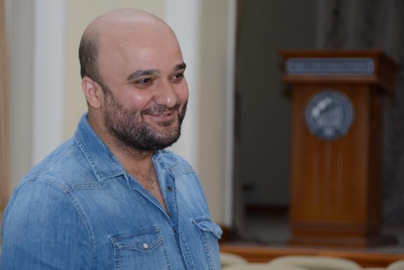 DJ Turaldan həyat yoldaşının çimərlik paylaşımına reaksiya -       FOTO