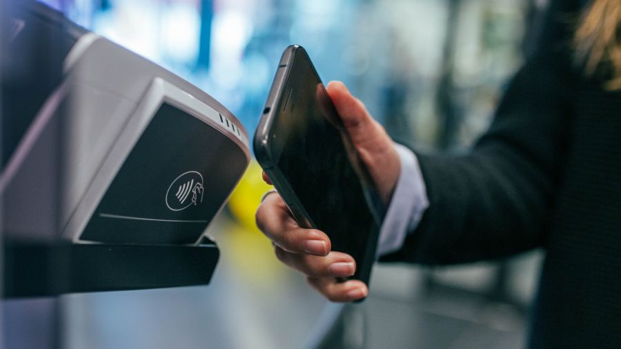 Azərbaycanda bir neçə bankın fəaliyyətində çətinliklər yarandı
