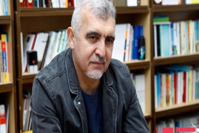 Rasim Qaraca: “Aygün Bəylərin “qədeşvari” danışıq tərzi, sənətinin arxasında azacıq da olsa, intellektin dayanmaması məni məyus etdi”