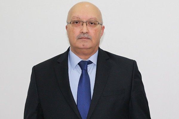 Təcili yardımın işdən çıxarılan baş həkimi TƏBİB-i məhkəməyə verdi