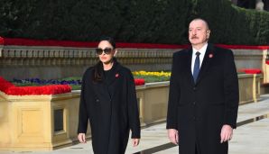Prezident və birinci xanım Şəhidlər xiyabanını ziyarət edib -         YENİLƏNDİ — foto 7