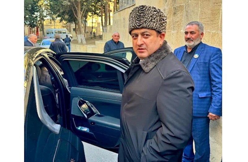 Adil Əliyev general papağında -         FOTO