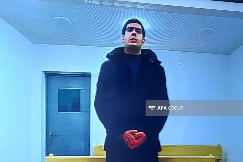 İcra başçısının qardaşının qətlinə görə tutulan oğulun məhkəmədən    FOTOSU