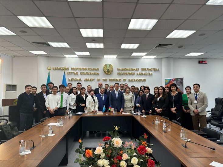 Qazaxıstanda "Heydər Əliyev və gənclər siyasəti" mövzusunda beynəlxalq konfrans keçirildi -       FOTOLAR