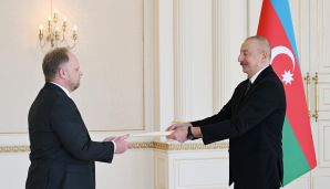 Prezident İlham Əliyev Kanadanın yeni səfirinin etimadnaməsini qəbul etdi -   FOTO - YENİLƏNDİ — foto 1