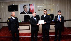 Polis Günü Naftalanda -     FOTOLAR — foto 11