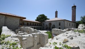 Şuşada Aşağı Gövhər Ağa məscidinin bərpadan sonra açılışı olub -     FOTO - YENİLƏNDİ — foto 10