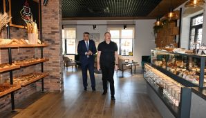 Prezident İlham Əliyev Xankəndidə əsaslı təmir və bərpadan sonra “Palace” hotelinin açılışında iştirak edib -   FOTO - YENİLƏNDİ — foto 1