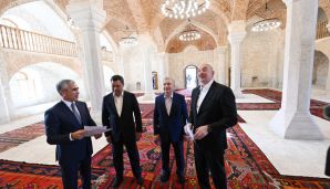 Azərbaycan, Özbəkistan və Qırğızıstan prezidentləri Şuşada birinci yaşayış kompleksində və Aşağı Gövhər Ağa məscidində olub, şəhəri gəziblər  -     YENİLƏNDİ — foto 6