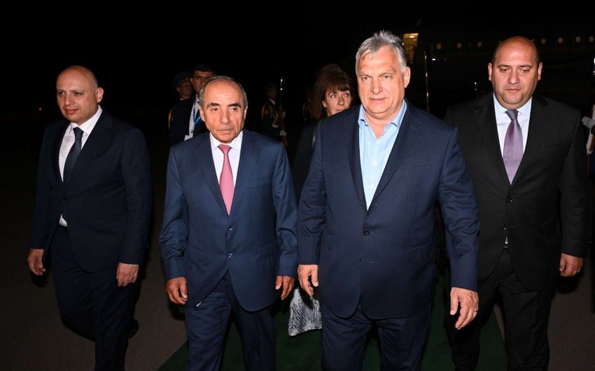 Viktor Orban Azərbaycana səfərə gəlib