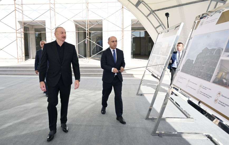 Prezident Xankəndidə Qarabağ Universitetində görülən işlərlə tanış olub -   FOTO - YENİLƏNDİ