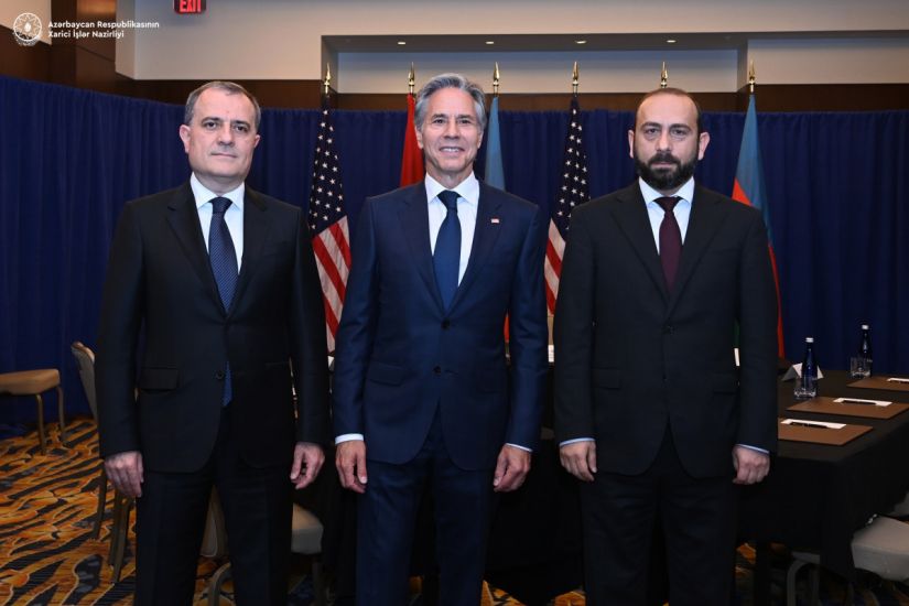 Blinkenlə Azərbaycan və Ermənistan XİN başçıları arasında üçtərəfli görüş keçirildi -   YENİLƏNDİ
