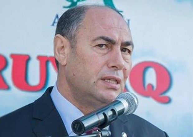 Töhmət aldığı deyilən icra başçısı danışdı