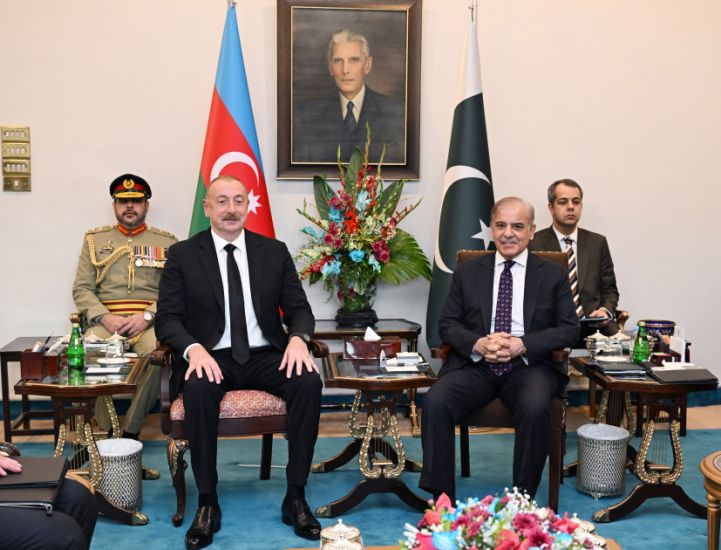 Azərbaycan Prezidenti İlham Əliyevin Pakistanın Baş naziri Məhəmməd Şahbaz Şərif ilə məhdud tərkibdə görüşü olub -       YENİLƏNDİ