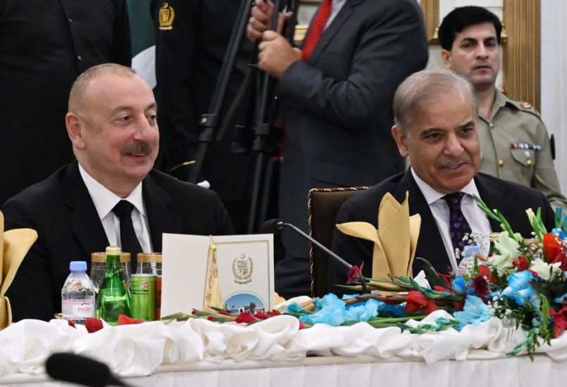 Pakistanın Baş naziri Məhəmməd Şahbaz Şərifin adından Azərbaycan Prezidenti İlham Əliyevin şərəfinə rəsmi nahar verildi