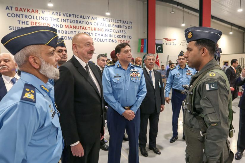 Pakistan Hərbi Hava Qüvvələrinin Nur Xan bazasının ərazisindəki “Milli Aerokosmik Elm və Texnologiya Parkı"nda hərbi sərgi ilə tanışlıq  -   YENİLƏNDİ
