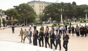 Abşeron rayonunda “14 iyul 1969-cu il - Qüdrətli Azərbaycanın inkişaf yolunun başlanğıcı” mövzusunda tədbir keçirildi -   FOTOLAR — foto 1