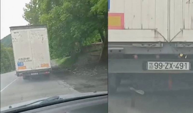 Azərbaycan nömrə nişanlı avtomobil Ermənistanda