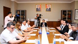 Naftalanda mətbuat nümayəndələri ilə görüş keçirilib -     FOTOLAR — foto 6