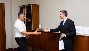 Naftalanda mətbuat nümayəndələri ilə görüş keçirilib -     FOTOLAR — foto 11
