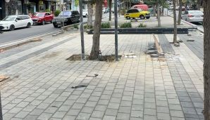 Xətai rayonunda səkilər zəbt edildi -   Dövlət Komitəsi hərəkətə keçdi — foto 1