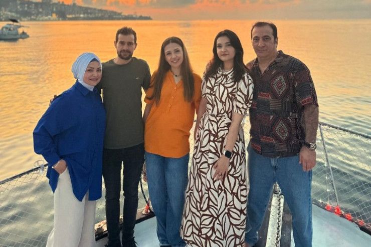Xalq artisti qızının ad gününü Türkiyədə qeyd elədi