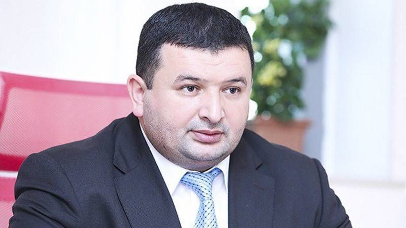 Tanınmış vəkilin qardaşını öldürənə hökm oxundu