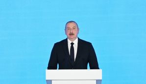 İlham Əliyev 29-cu "Caspian Oil&Gas" və 12-ci "Caspian Power" sərgilərinin açılışında iştirak edib -     FOTO - YENİLƏNDİ - 2 — foto 2