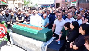 Birinci Qarabağ Müharibəsi şəhidləri Nazim Şirinov və İsmayıl Xəlilov Mehdiabad qəsəbə qəbiristanlığında dəfn ediliblər -     FOTOLAR — foto 1