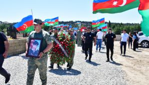 Birinci Qarabağ Müharibəsi şəhidləri Nazim Şirinov və İsmayıl Xəlilov Mehdiabad qəsəbə qəbiristanlığında dəfn ediliblər -     FOTOLAR — foto 11