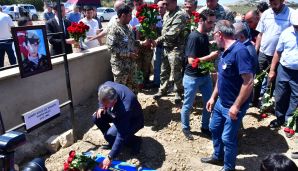 Birinci Qarabağ Müharibəsi şəhidləri Nazim Şirinov və İsmayıl Xəlilov Mehdiabad qəsəbə qəbiristanlığında dəfn ediliblər -     FOTOLAR — foto 10