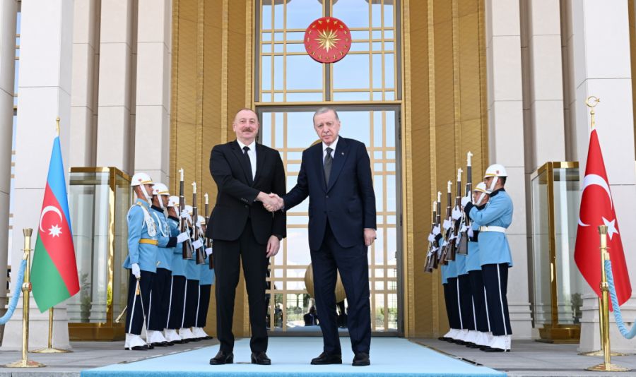 Ankarada İlham Əliyevin Rəcəb Tayyib Ərdoğan ilə təkbətək görüşü olub -   YENİLƏNDİ