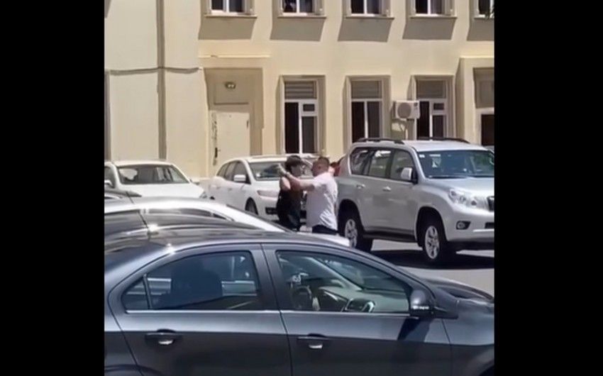 Bakıda şagirdlə insident yaşayan texniki işçi vəzifəsindən azad olunub -     VİDEO