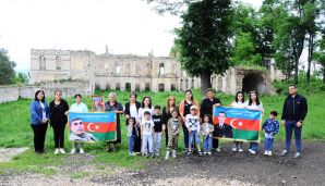 Naftalanlı Şəhid və qazi ailələri Şuşaya səfər ediblər -         FOTOLAR — foto 4