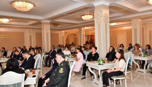 Abşeron rayonunda “17 İyun Tibb İşçilərinin Peşə Bayramı Günü” qeyd edilib -   FOTOLAR — foto 5