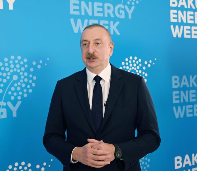 Prezident İlham Əliyev: Azərbaycan nəinki ənənəvi enerji mənbələrinə, o cümlədən bərpaolunan enerjiyə sərmayə yatıranlar üçün cəlbedicidir