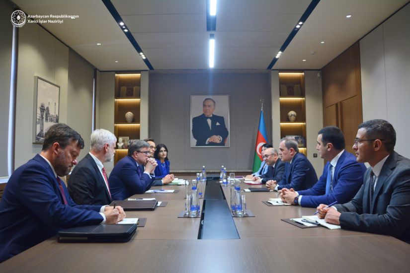 Ceyhun Bayramov O’Brayna Ermənistanın Konstitusiyasına dəyişiklik etməsinin vacibliyini çatdırdı