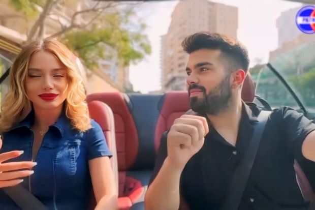 Bakıda türkiyəli yutuber icarəyə götürdüyü avtomobili yolun ortasında qoyub qaçdı
